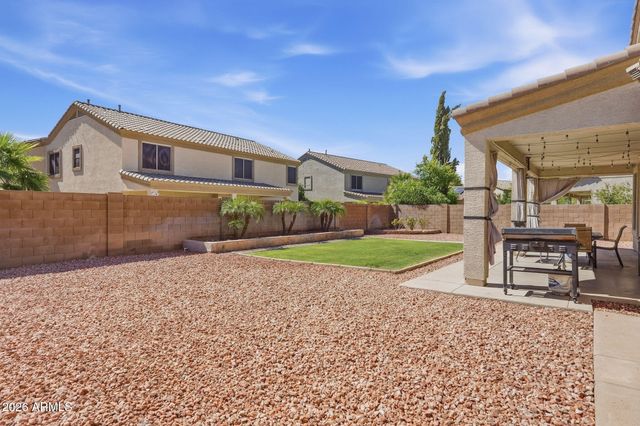 5273 W ANGELA Drive, Glendale, AZ 85308