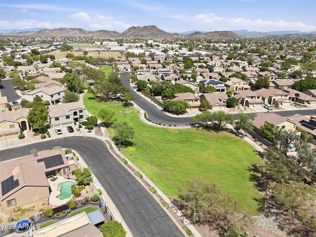 5273 W ANGELA Drive, Glendale, AZ 85308
