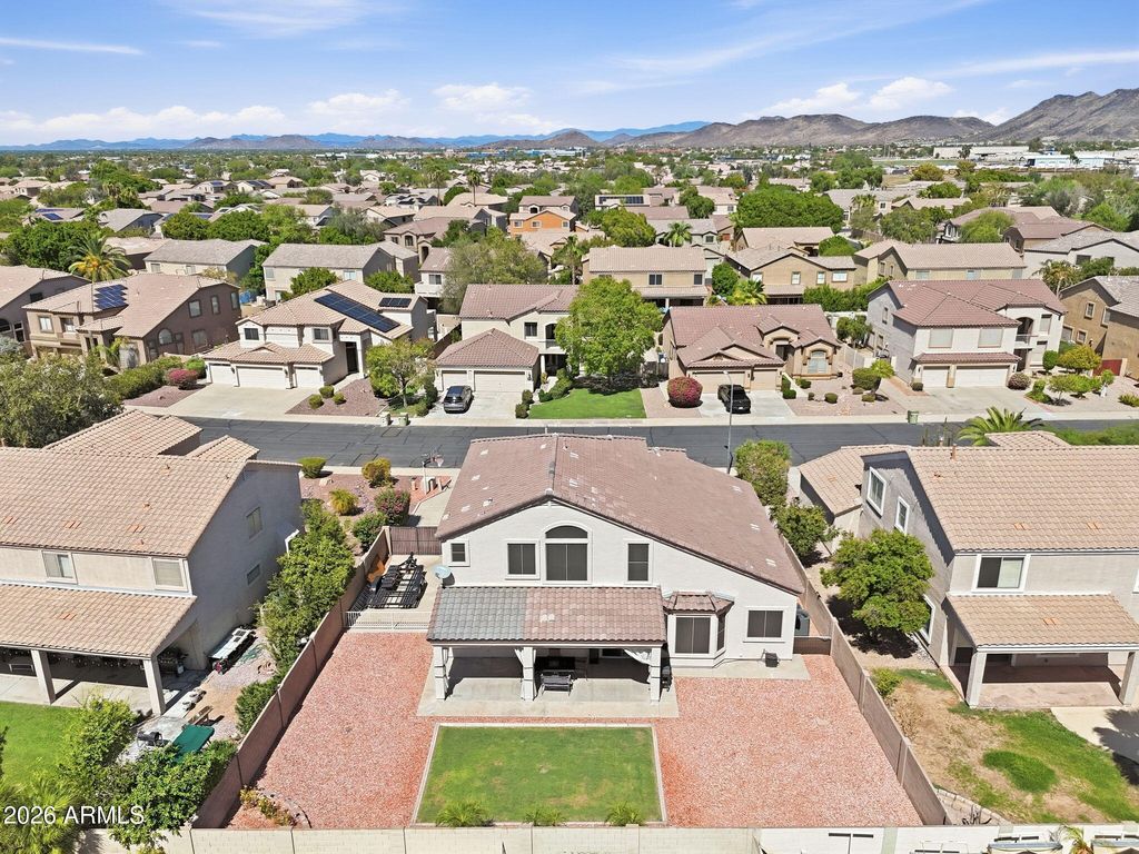 5273 W ANGELA Drive, Glendale, AZ 85308 — photo 4