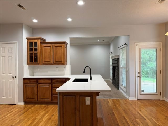 1 Elder Lane, Bella Vista, AR 72714