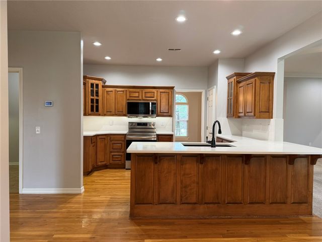 1 Elder Lane, Bella Vista, AR 72714