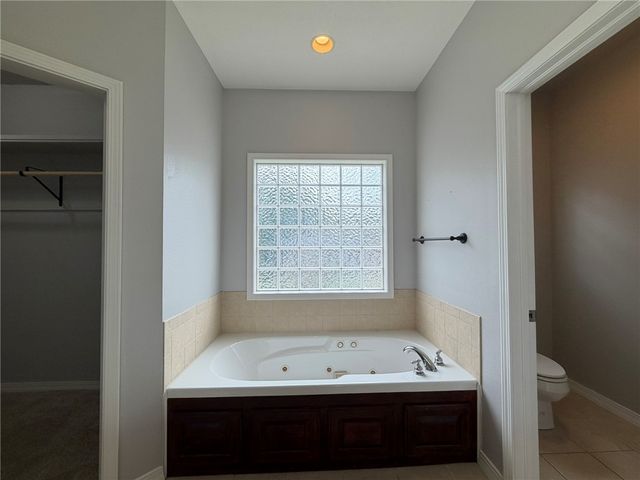 1 Elder Lane, Bella Vista, AR 72714