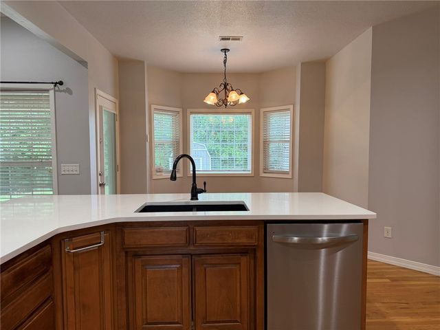 1 Elder Lane, Bella Vista, AR 72714