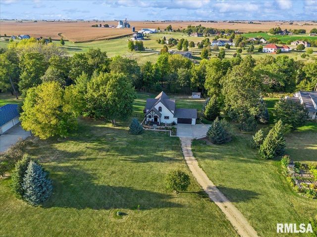 3930 BRANDY Lane, Clinton, IA 52732