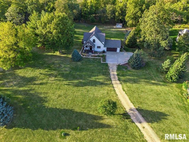 3930 BRANDY Lane, Clinton, IA 52732