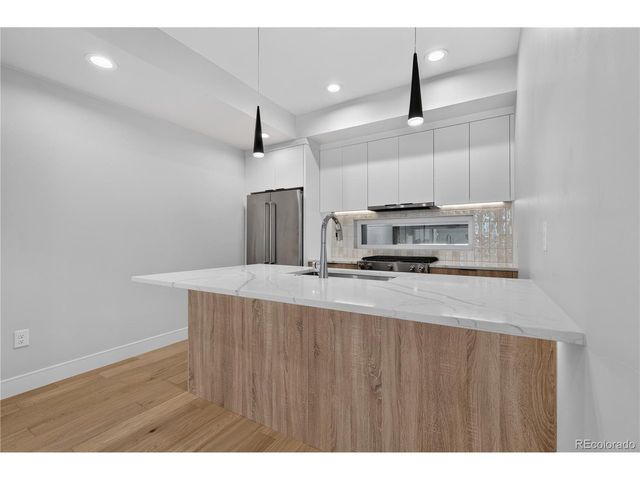2330 N Eliot St 6, Denver, CO 80211