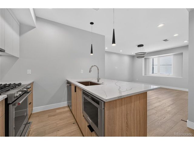 2330 N Eliot St 6, Denver, CO 80211