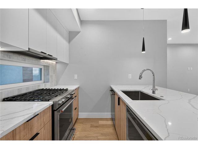 2330 N Eliot St 6, Denver, CO 80211