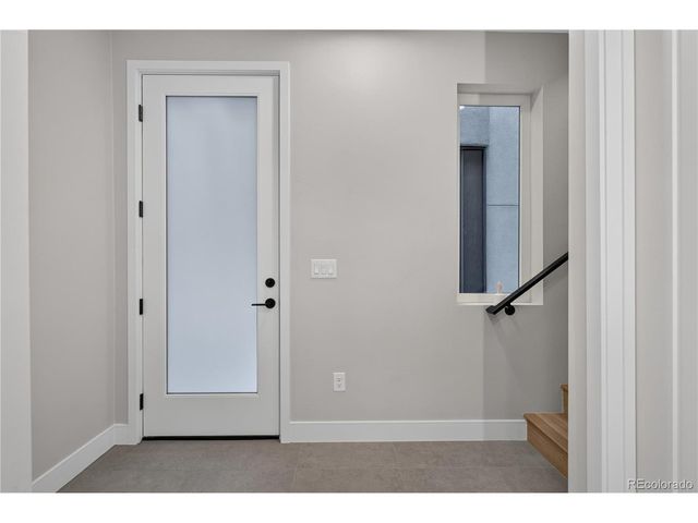 2330 N Eliot St 6, Denver, CO 80211