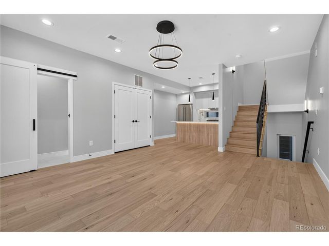 2330 N Eliot St 6, Denver, CO 80211