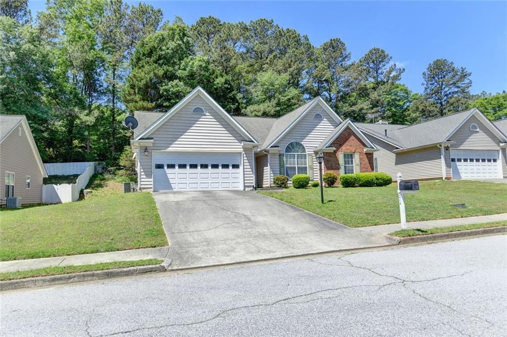 774 Steffi Court, Lawrenceville, GA 30044