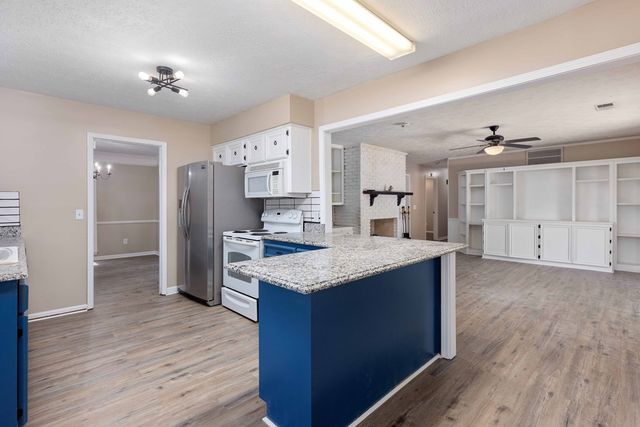 3613 Kelly Court, Phenix City, AL 36867