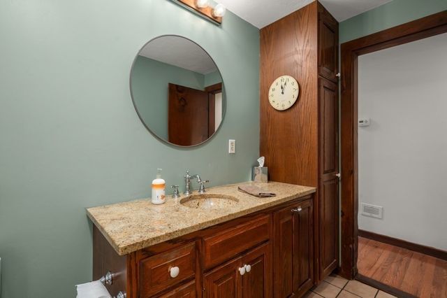 11 Elginwood Rd., Peabody, MA 01960