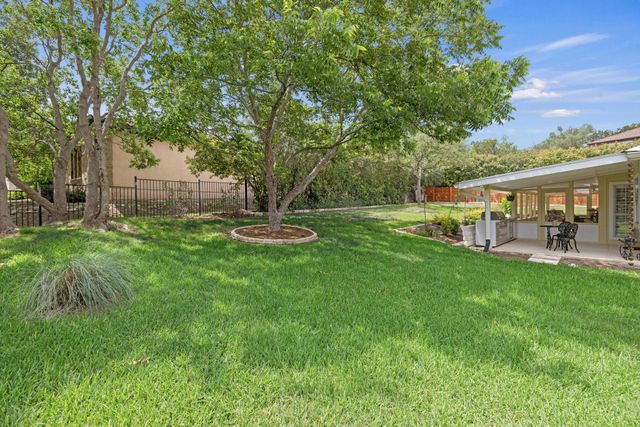 606 Explorer, Lakeway, TX 78734
