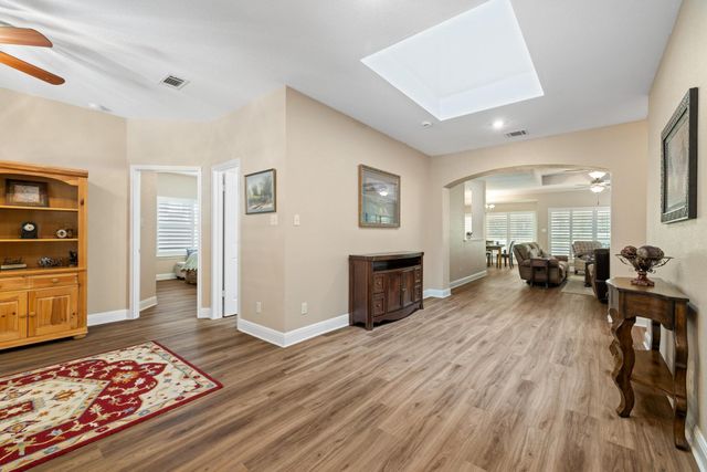 606 Explorer, Lakeway, TX 78734