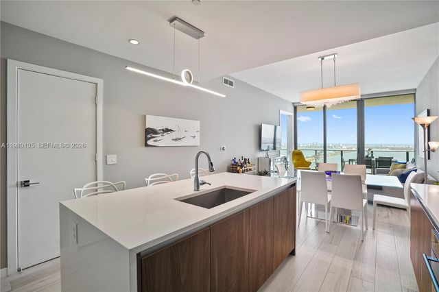 480 NE 31st St 3906, Miami, FL 33137