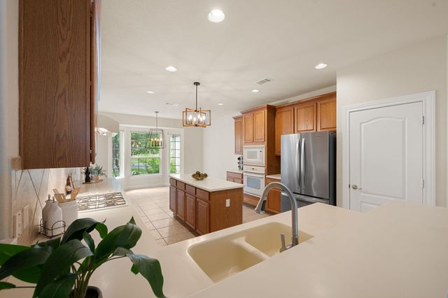 104 Timber Hitch CT, Georgetown, TX 78633