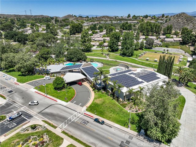 19534 Eleven Court, Newhall, CA 91321