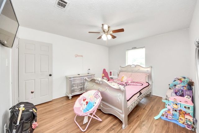 11019 Sageberry Drive, Houston, TX 77089