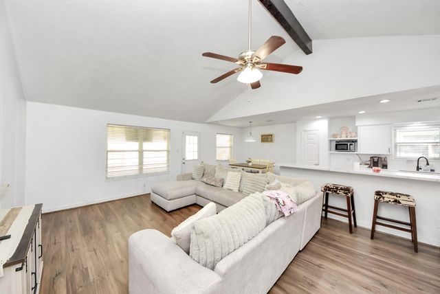 11019 Sageberry Drive, Houston, TX 77089
