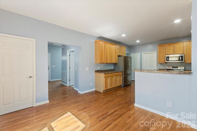 84 Poplar Street, Brevard, NC 28712