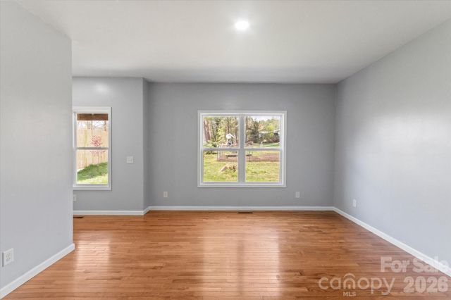 84 Poplar Street, Brevard, NC 28712