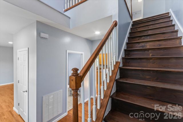 84 Poplar Street, Brevard, NC 28712