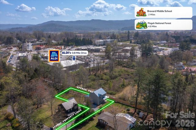 84 Poplar Street, Brevard, NC 28712