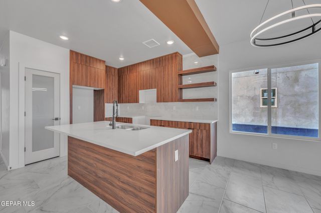 12112 Nesreen Drive, El Paso, TX 79934