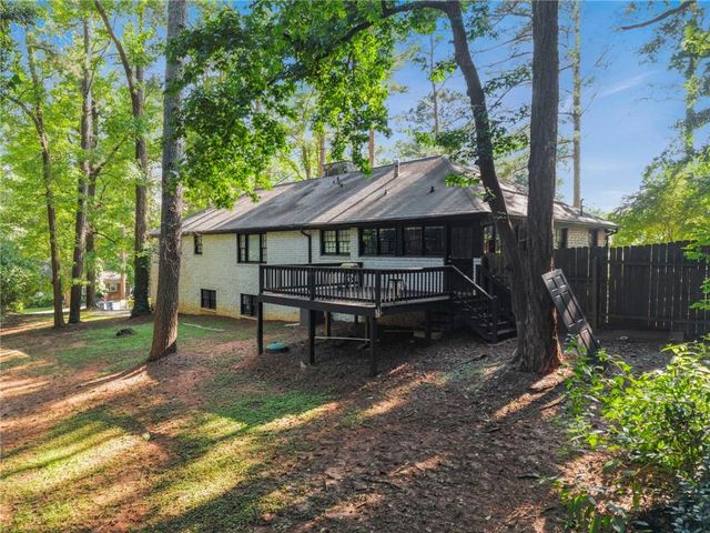 6307 Shallowford Way, Douglasville, GA 30135