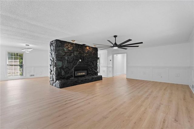 6307 Shallowford Way, Douglasville, GA 30135