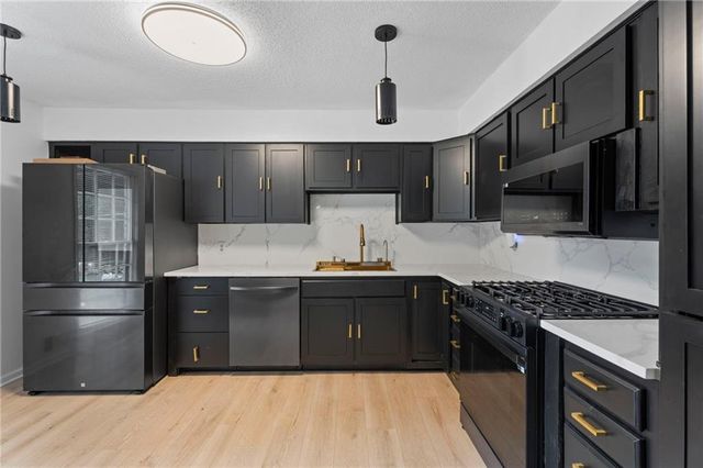 6307 Shallowford Way, Douglasville, GA 30135