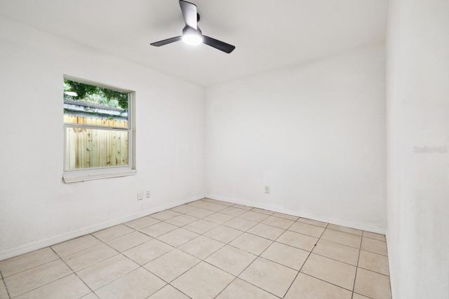 3320 W KATHLEEN STREET, Tampa, FL 33607