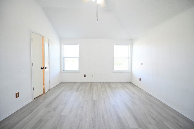 1631 Mt Zion Drive, Arlington, TX 76018
