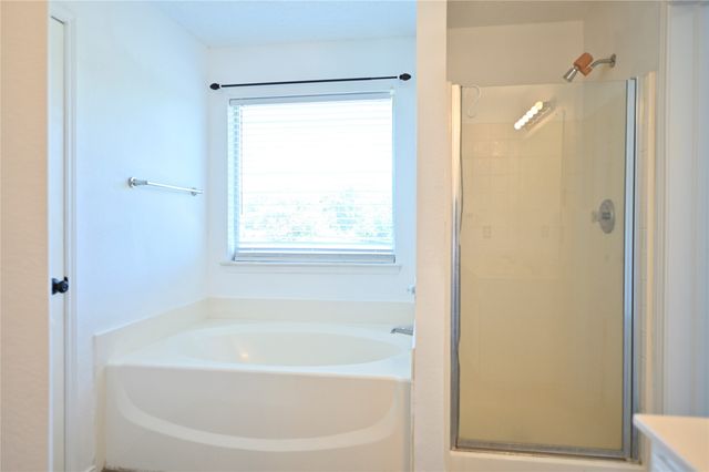 1631 Mt Zion Drive, Arlington, TX 76018