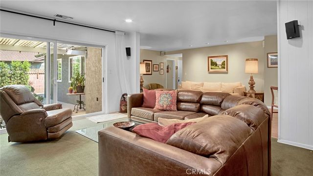 6919 Bianca, Van Nuys, CA 91406