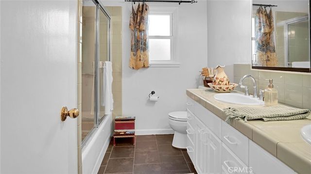 6919 Bianca, Van Nuys, CA 91406