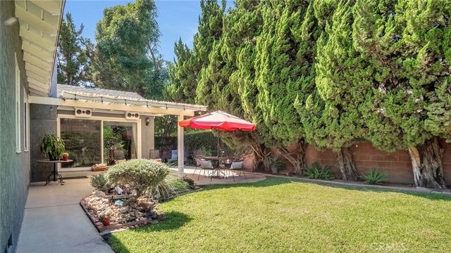 6919 Bianca, Van Nuys, CA 91406