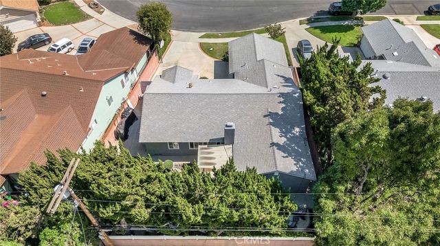 6919 Bianca, Van Nuys, CA 91406