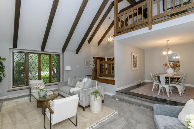 5253 W Woodland DRIVE, Brown Deer, WI 53223