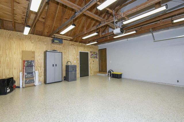 5253 W Woodland DRIVE, Brown Deer, WI 53223