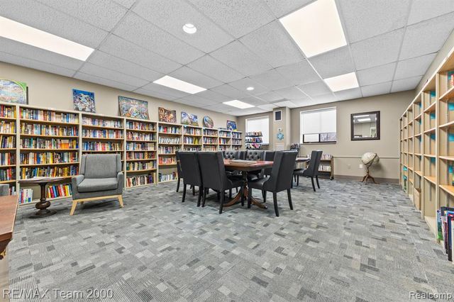 21800 Morley Avenue 206, Dearborn, MI 48124