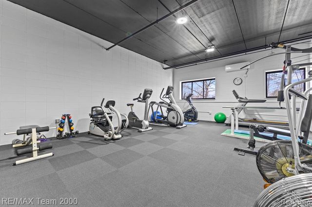 21800 Morley Avenue 206, Dearborn, MI 48124