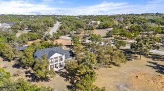 310 Saddle Blankt DR, Dripping Springs, TX 78620