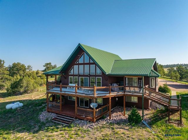 11431 WRANGLER RD, Custer, SD 57730