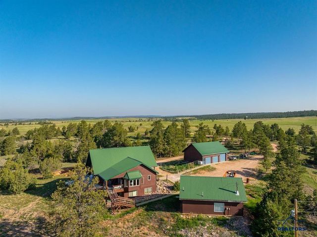 11431 WRANGLER RD, Custer, SD 57730