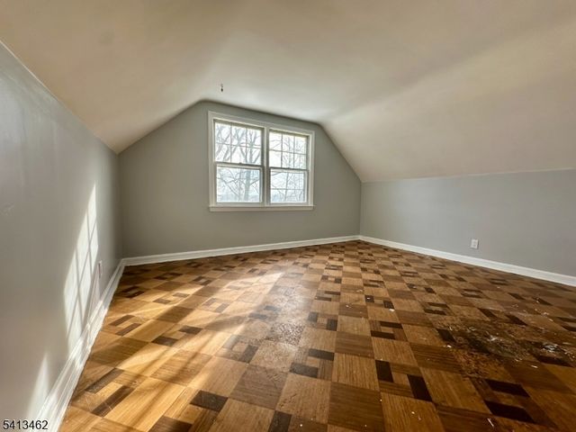 230 Macdonald Dr, Wayne Twp., NJ 07470