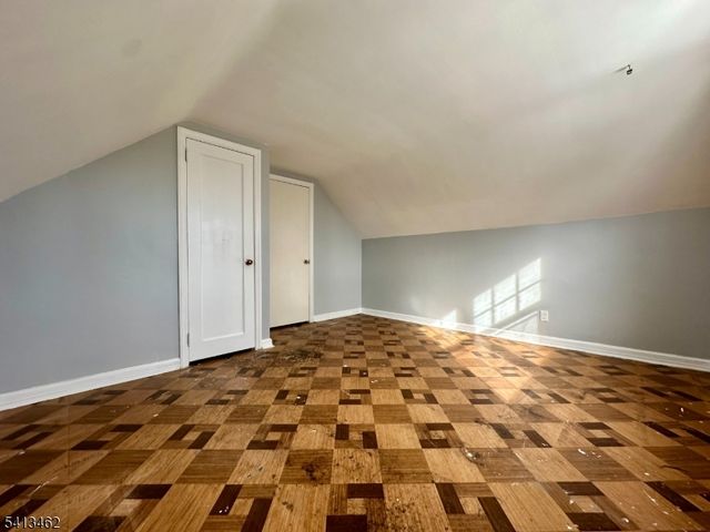 230 Macdonald Dr, Wayne Twp., NJ 07470