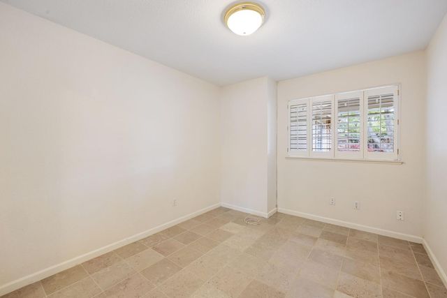 4021 Tilden Dr, Roseville, CA 95661