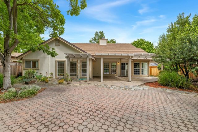 4021 Tilden Dr, Roseville, CA 95661
